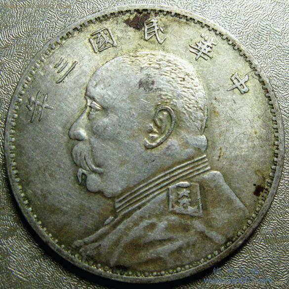 大扣子